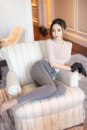 23年斥巨资买楼里两年减值超6亿、疫情期间激进扩张 李宁利润连续三年下滑为管理层决策失误买单?四赴雄安 对“未来之城”再部署